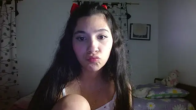 mia  lopez  online show from February 12, 4:12 am