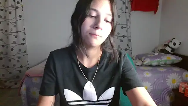 mia  lopez  online show from February 27, 12:57 am
