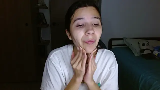 Snapshot of mia__lopez_ chatting on February 12, 4:34 am mia lopez online show from February 12, 4:34 am