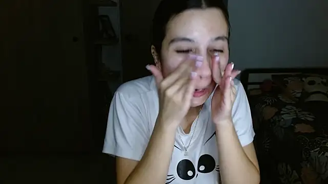 mia  lopez  online show from May 21, 4:21 am
