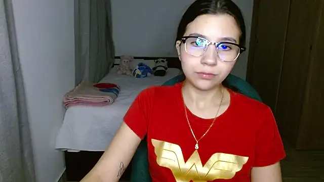 Snapshot of mia__lopez_ chatting on November 7, 3:00 am mia lopez online show from November 7, 3:00 am