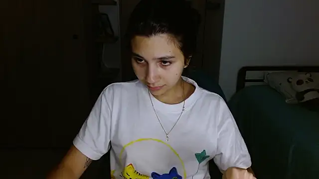 Snapshot of mia__lopez_ chatting on February 13, 3:17 am mia lopez online show from February 13, 3:17 am