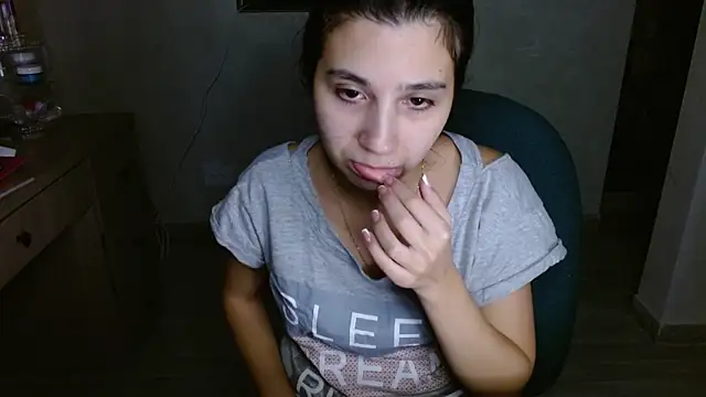 Snapshot of mia__lopez_ chatting on June 30, 4:12 am mia lopez online show from June 30, 4:12 am
