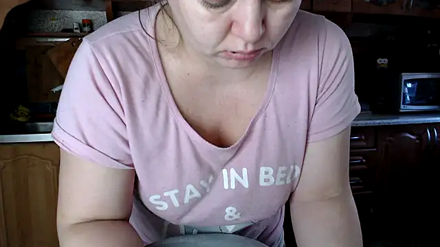 uliastar online show from January 10, 7:04 am