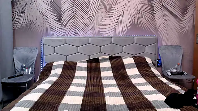 uliastar online show from October 28, 7:40 am