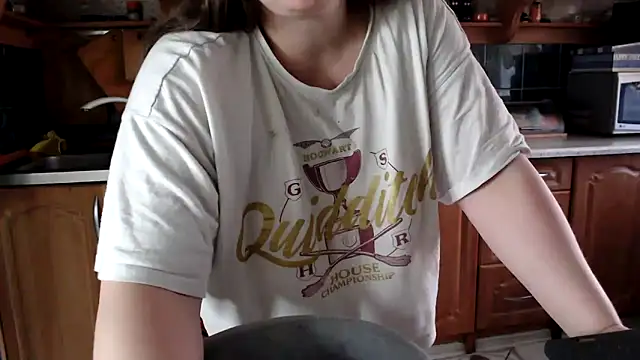 uliastar online show from March 30, 7:21 am