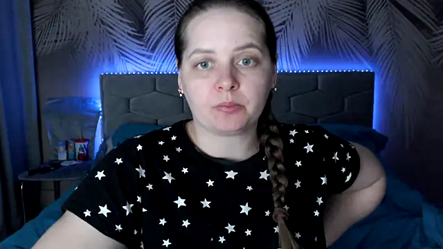 uliastar online show from March 12, 9:23 am