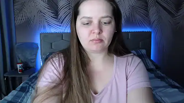 uliastar online show from February 26, 5:13 am