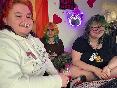 ivolustful online show from March 21, 2:57 am