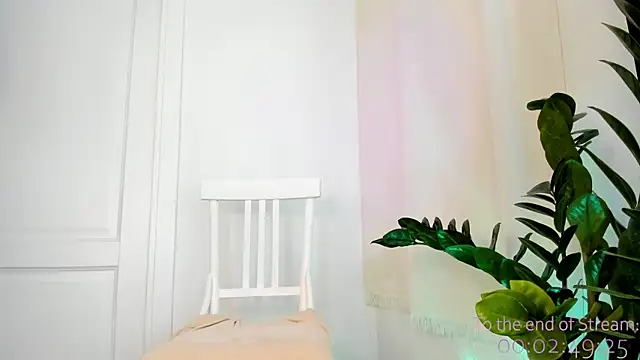 Lana Delmar online show from May 15, 8:12 am