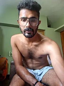 Snapshot of jithi007 chatting on March 5, 5:40 am jithi007 online show from March 5, 5:40 am