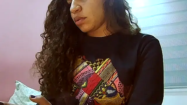 Snapshot of gatubelahot chatting on December 3, 2:56 am gatubelahot online show from December 3, 2:56 am