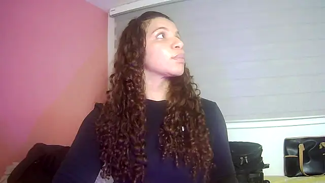 gatubelahot online show from April 2, 4:30 am