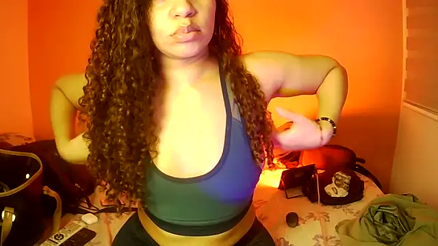 gatubelahot online show from March 27, 4:43 am