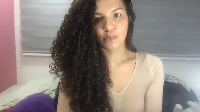 Snapshot of gatubelahot chatting on September 28, 12:06 am gatubelahot online show from September 28, 12:06 am