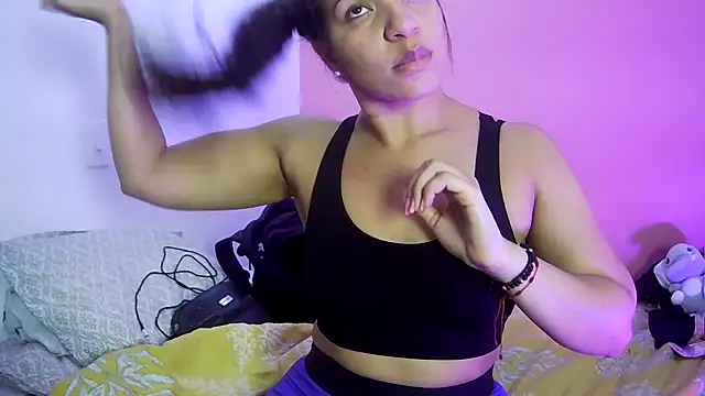 Snapshot of gatubelahot chatting on February 12, 3:06 am gatubelahot online show from February 12, 3:06 am