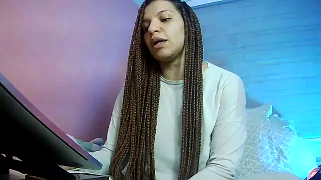 gatubelahot online show from July 1, 1:50 am