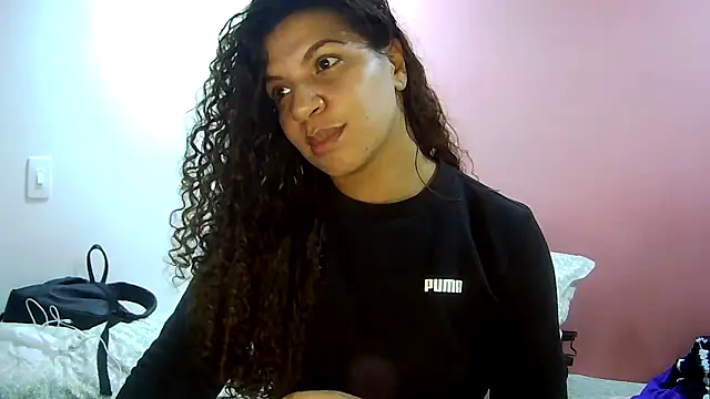 Snapshot of gatubelahot chatting on January 16, 3:21 am gatubelahot online show from January 16, 3:21 am