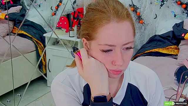 TinaBrook online show from October 30, 4:11 am