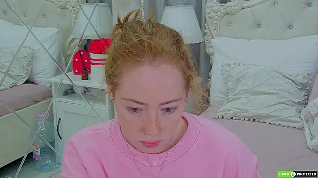 Snapshot of TinaBrook chatting on September 19, 3:10 am TinaBrook online show from September 19, 3:10 am