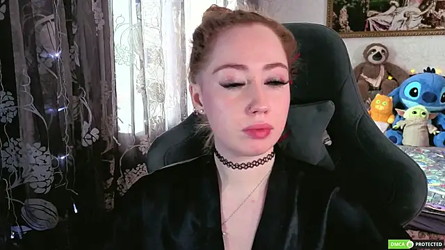 TinaBrook online show from April 27, 5:16 am