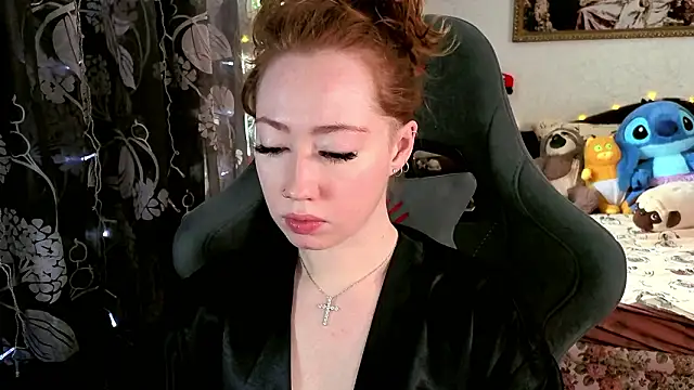 TinaBrook online show from March 25, 4:56 am