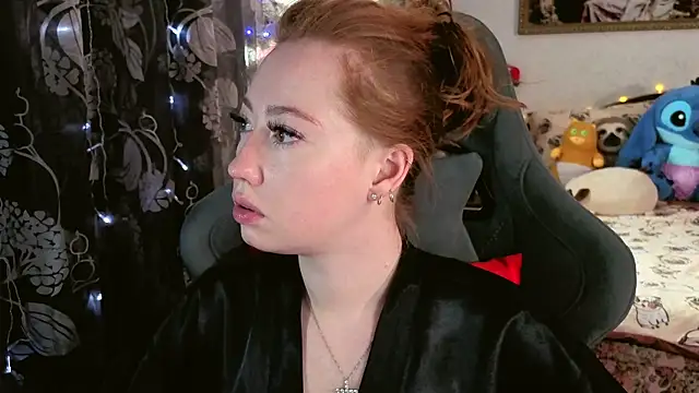 TinaBrook online show from March 26, 4:44 am