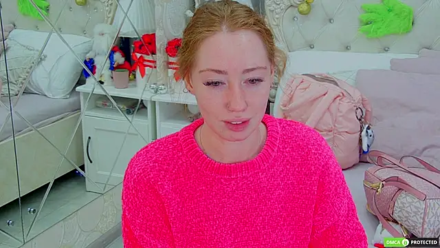 TinaBrook online show from December 19, 4:05 am