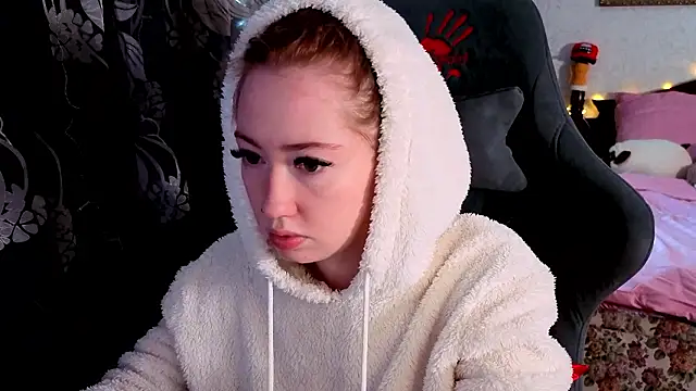 TinaBrook online show from February 12, 4:34 am