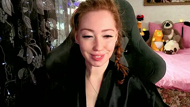 TinaBrook online show from March 5, 4:42 am