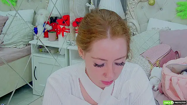 TinaBrook online show from December 23, 4:23 am