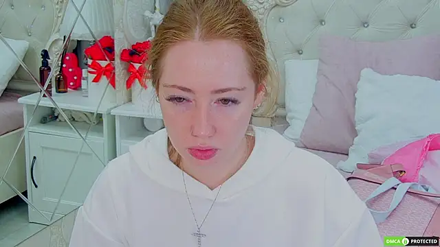 TinaBrook online show from November 11, 3:45 am