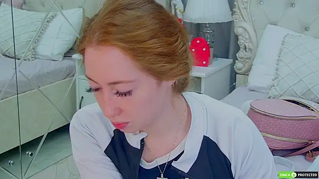 TinaBrook online show from December 3, 3:40 am