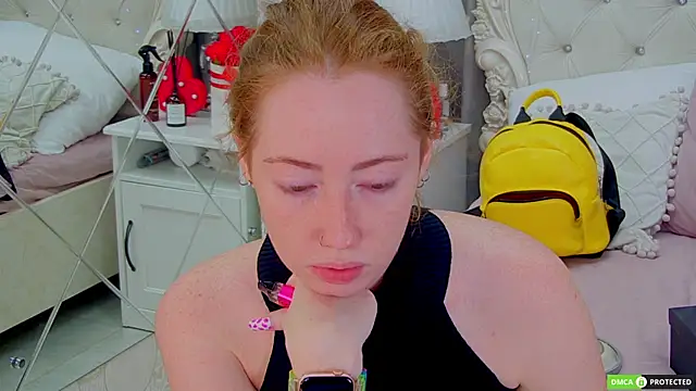 Snapshot of TinaBrook chatting on September 24, 3:24 am TinaBrook online show from September 24, 3:24 am
