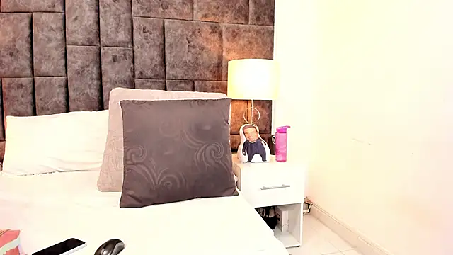 Petit-Rosse online show from January 20, 10:04 pm