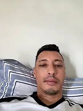 alexsandropllt online show from December 20, 1:58 pm