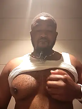 Snapshot of douksm chatting on October 8, 6:48 am douksm online show from October 8, 6:48 am