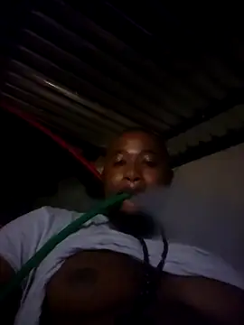 Snapshot of douksm chatting on February 18, 5:20 pm douksm online show from February 18, 5:20 pm