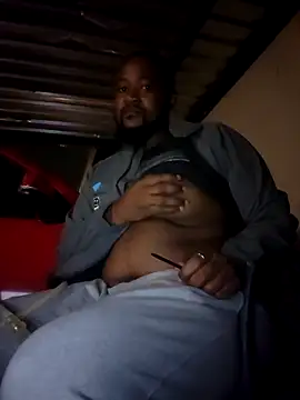 Snapshot of douksm chatting on February 19, 6:00 pm douksm online show from February 19, 6:00 pm