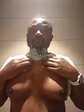 Snapshot of douksm chatting on January 14, 12:24 pm douksm online show from January 14, 12:24 pm