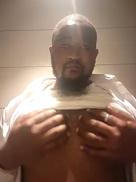 Snapshot of douksm chatting on February 21, 9:24 am douksm online show from February 21, 9:24 am