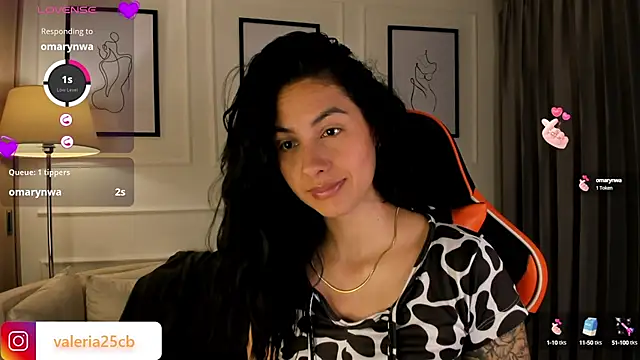 Snapshot of valeriia25_ chatting on March 6, 11:58 am valeriia25 online show from March 6, 11:58 am
