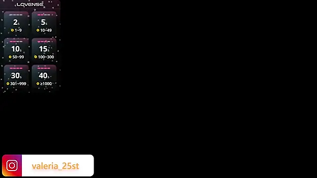 Snapshot of valeriia25_ chatting on June 11, 11:02 pm valeriia25 online show from June 11, 11:02 pm
