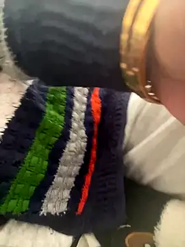 iloss2 online show from November 12, 11:25 am