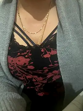 iloss2 online show from December 3, 7:24 pm