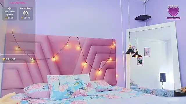 kinkylittlegirll online show from February 27, 2:45 am