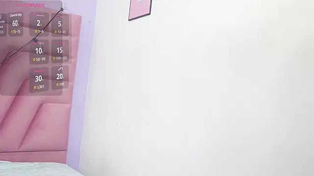 kinkylittlegirll online show from July 22, 2:46 am