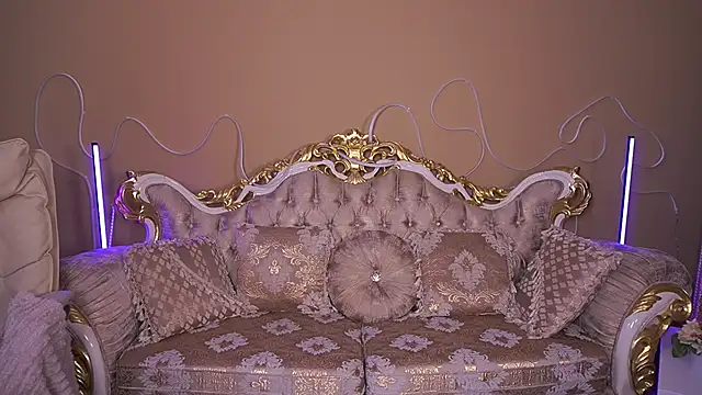 KimberlyWorld online show from October 22, 12:48 pm