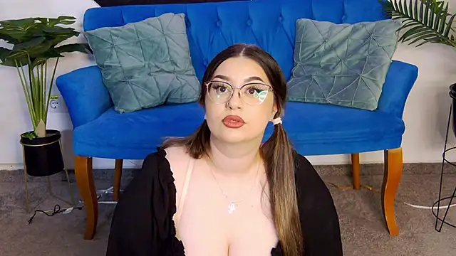 Katewalker  online show from May 27, 10:06 pm