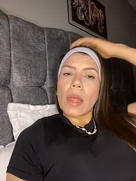 martina contreras online show from March 20, 5:08 am